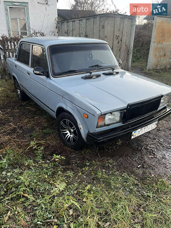 Седан ВАЗ / Lada 2107 1986 в Білопіллі фото 2 Седан ВАЗ / Lada 2107 1986 в Білопіллі