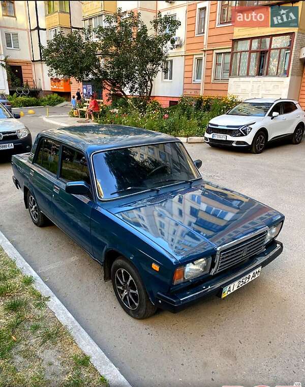 Седан ВАЗ / Lada 2107 2002 в Брусилове фото 2 Седан ВАЗ / Lada 2107 2002 в Брусилове