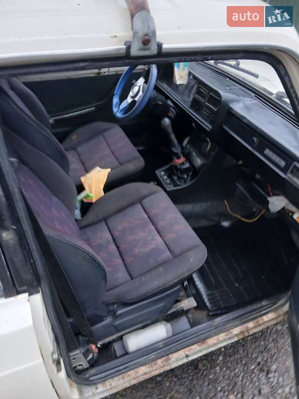 Седан ВАЗ / Lada 2107 1995 в Мукачево фото 15 Седан ВАЗ / Lada 2107 1995 в Мукачево