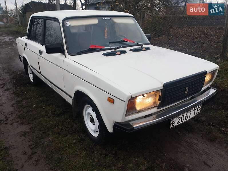 Седан ВАЗ / Lada 2107 1989 в Теребовле фото 4 Седан ВАЗ / Lada 2107 1989 в Теребовле