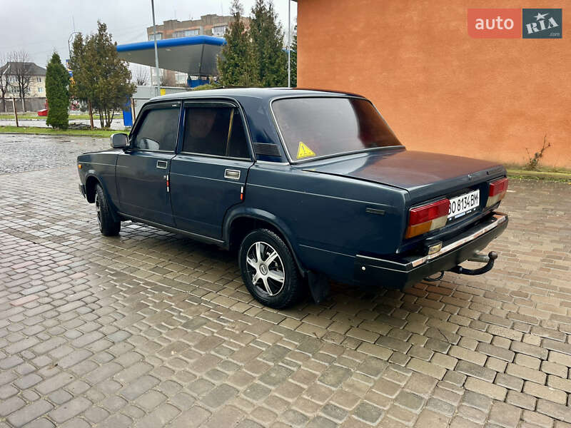 Седан ВАЗ / Lada 2107 1988 в Чорткове