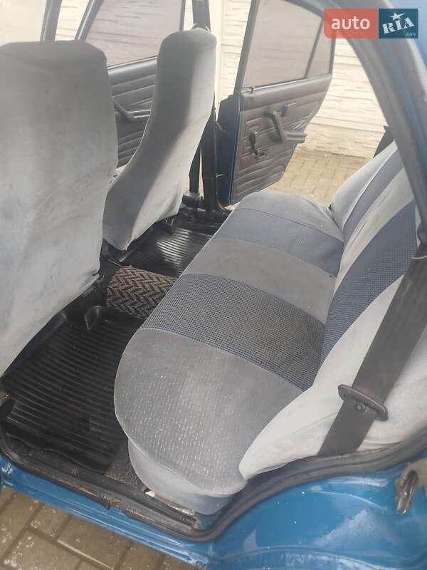 Седан ВАЗ / Lada 2107 2003 в Рожище