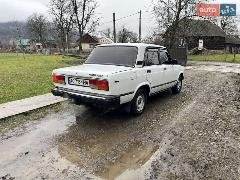 Седан ВАЗ / Lada 2107 2004 в Беловарцах фото 4 Седан ВАЗ / Lada 2107 2004 в Беловарцах