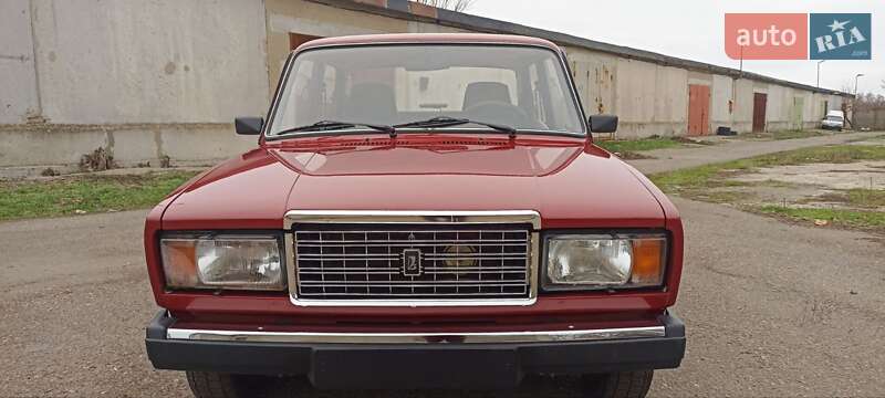 Седан ВАЗ / Lada 2107 2008 в Одессе