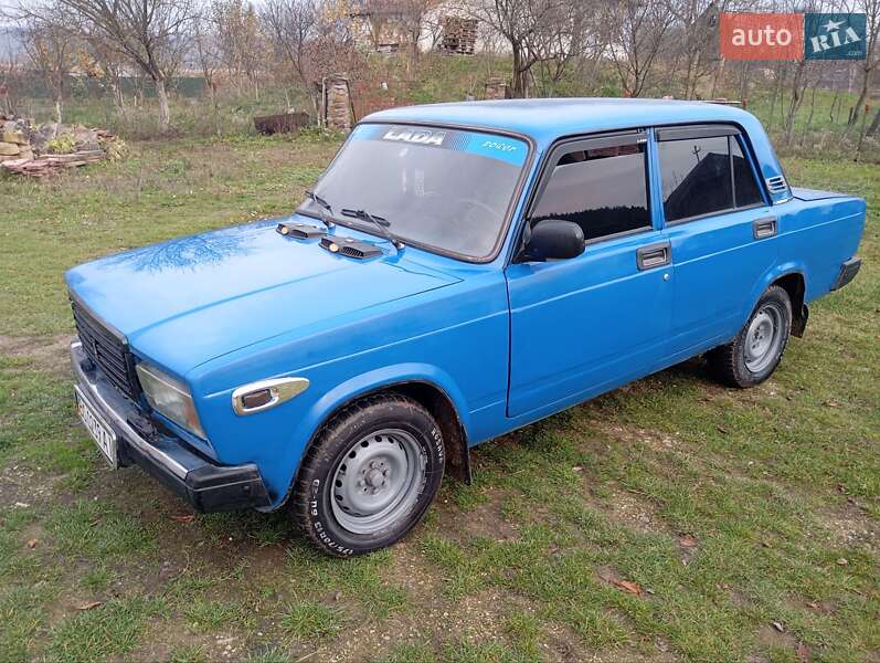 Седан ВАЗ / Lada 2107 2005 в Теребовле