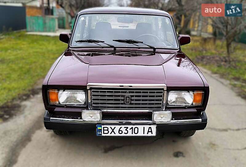 Седан ВАЗ / Lada 2107 2008 в Сумах