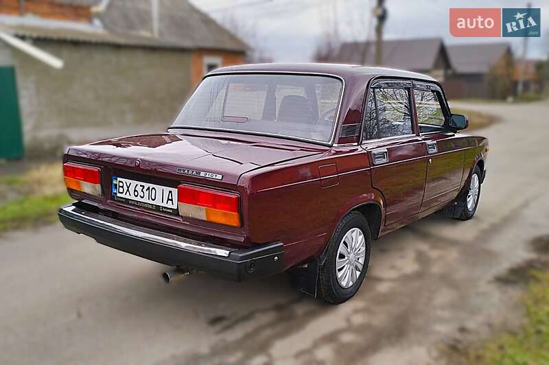 Седан ВАЗ / Lada 2107 2008 в Сумах