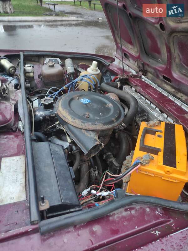 Седан ВАЗ / Lada 2107 2004 в Балті