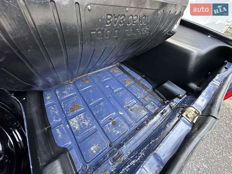 Седан ВАЗ / Lada 2107 2003 в Миколаєві