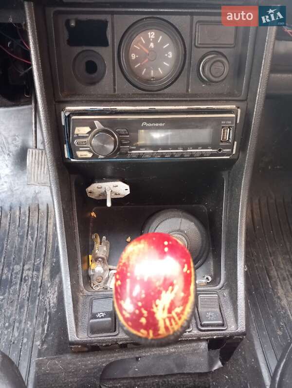 Седан ВАЗ / Lada 2107 2008 в Великих Лазах