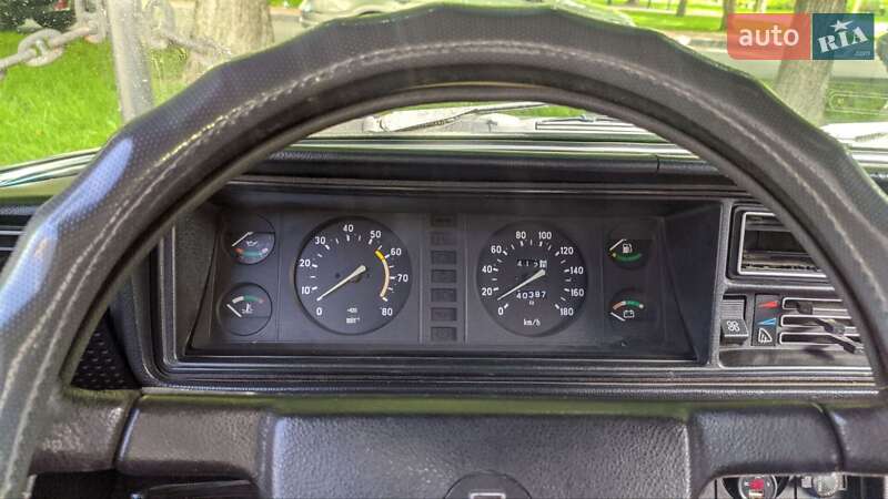 Седан ВАЗ / Lada 2107 1985 в Кременчуге