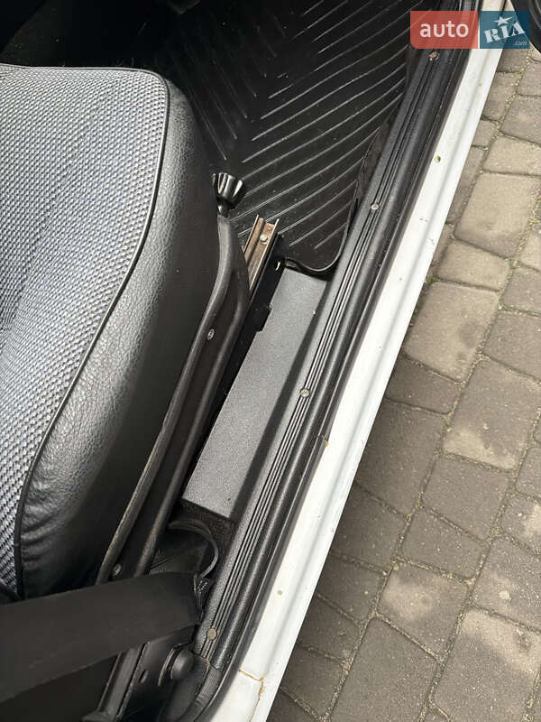 Седан ВАЗ / Lada 2107 2008 в Днепре