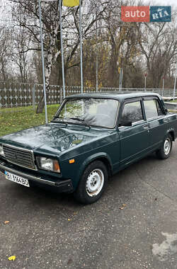 Седан ВАЗ 2107 2009 в Чигирине