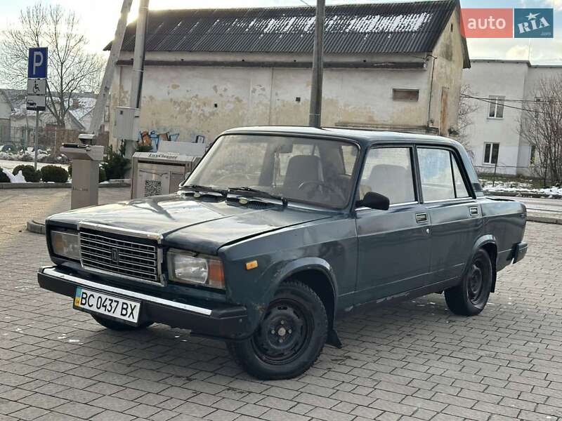 Седан ВАЗ / Lada 2107 2005 в Дрогобыче