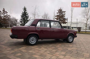 Седан ВАЗ / Lada 2107 2003 в Івано-Франківську