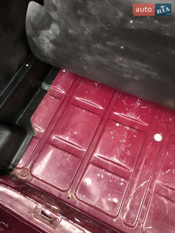 Седан ВАЗ / Lada 2107 2003 в Ивано-Франковске