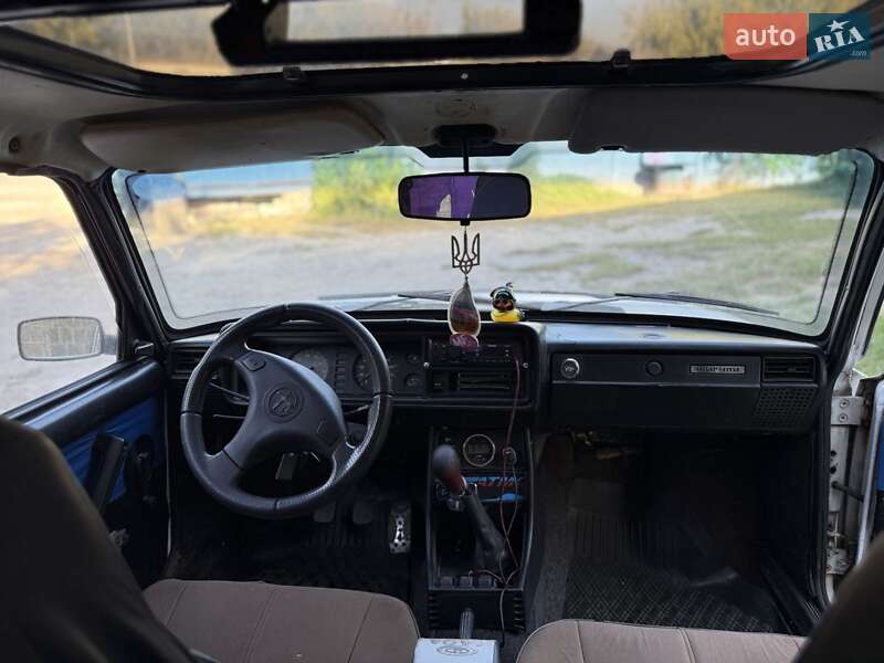 Седан ВАЗ / Lada 2107 1998 в Хотове