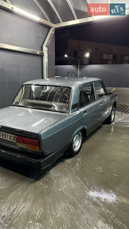 Седан ВАЗ / Lada 2107 2007 в Киеве фото 4 Седан ВАЗ / Lada 2107 2007 в Киеве