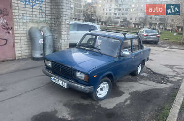 Седан ВАЗ 2107 2002 в Житомире