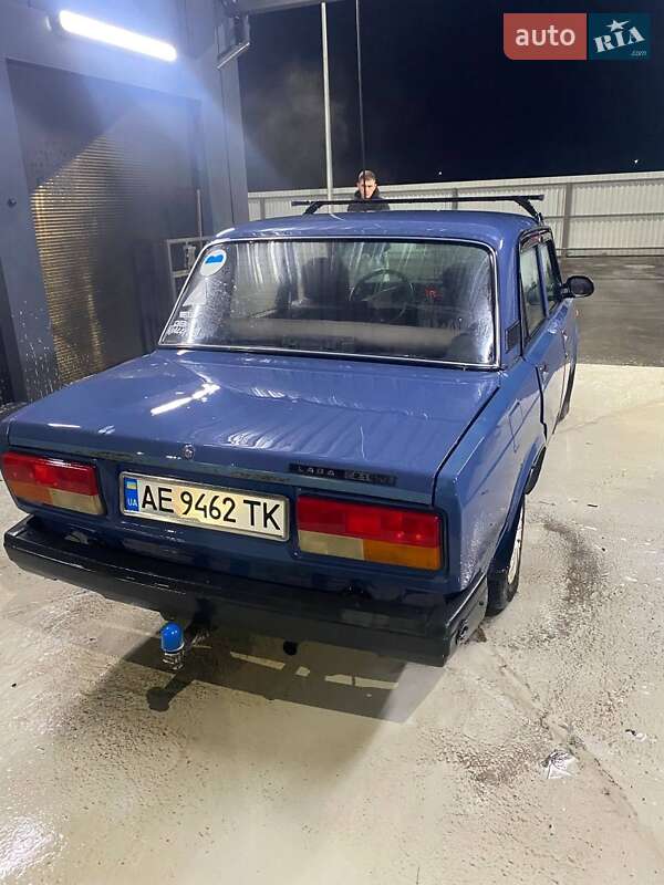 Седан ВАЗ / Lada 2107 2006 в Широкому