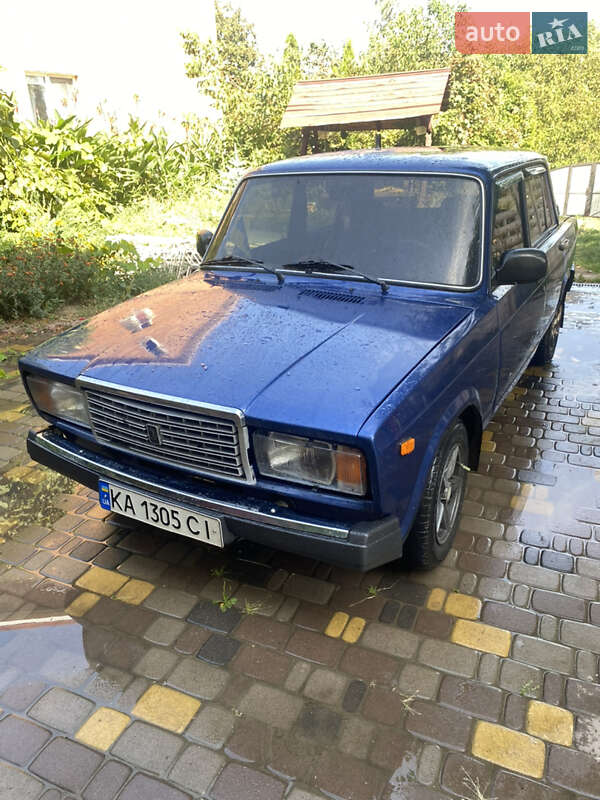 Седан ВАЗ / Lada 2107 2006 в Києві