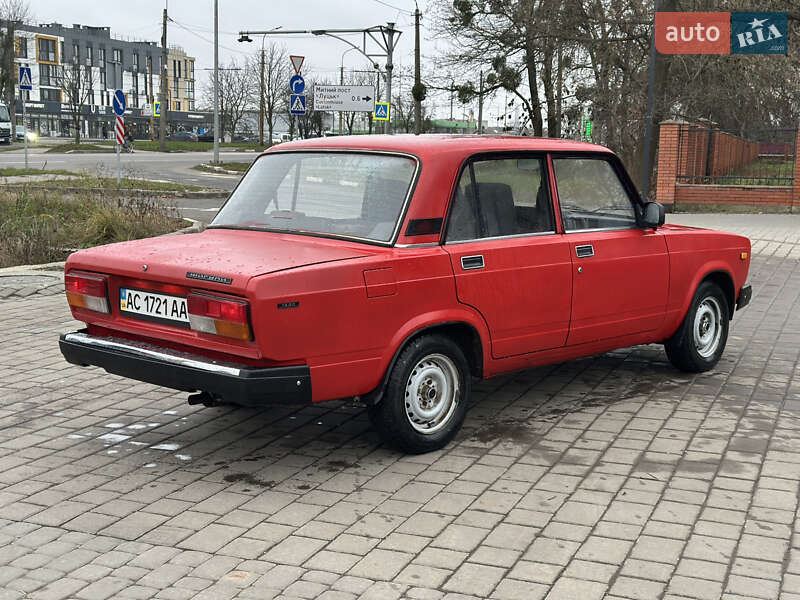 Седан ВАЗ / Lada 2107 2004 в Луцке фото 6 Седан ВАЗ / Lada 2107 2004 в Луцке
