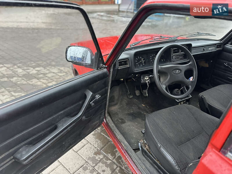 Седан ВАЗ / Lada 2107 2004 в Луцке фото 10 Седан ВАЗ / Lada 2107 2004 в Луцке