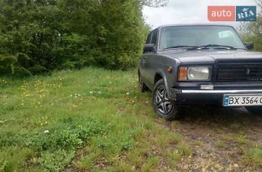 Седан ВАЗ 2107 2007 в Деражне