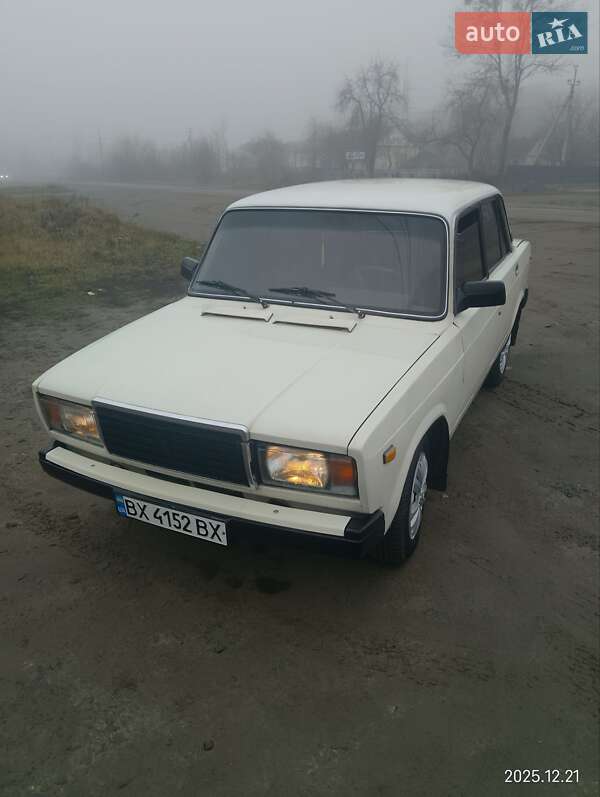 ВАЗ / Lada 2107 1988