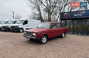 Седан ВАЗ 2107 2005 в Ровно