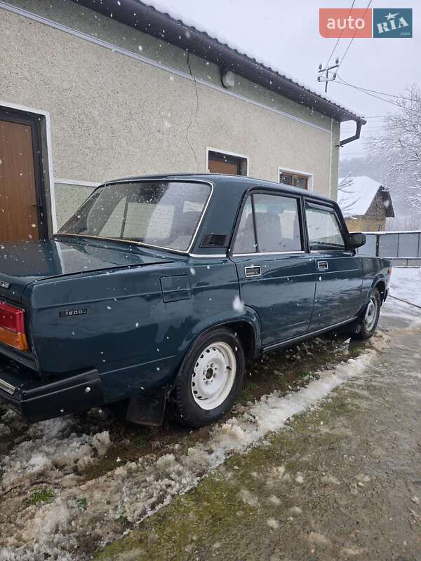 Седан ВАЗ / Lada 2107 2003 в Залещиках фото 6 Седан ВАЗ / Lada 2107 2003 в Залещиках