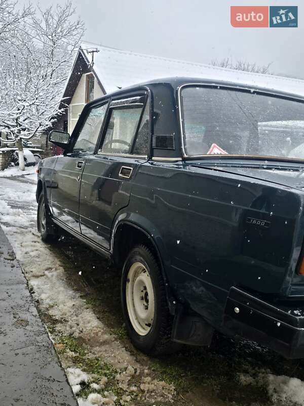 Седан ВАЗ / Lada 2107 2003 в Залещиках фото 7 Седан ВАЗ / Lada 2107 2003 в Залещиках