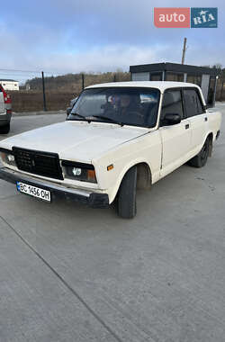 Седан ВАЗ 2107 1990 в Оброшине