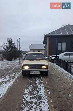 Седан ВАЗ 2107 1988 в Бурштыне