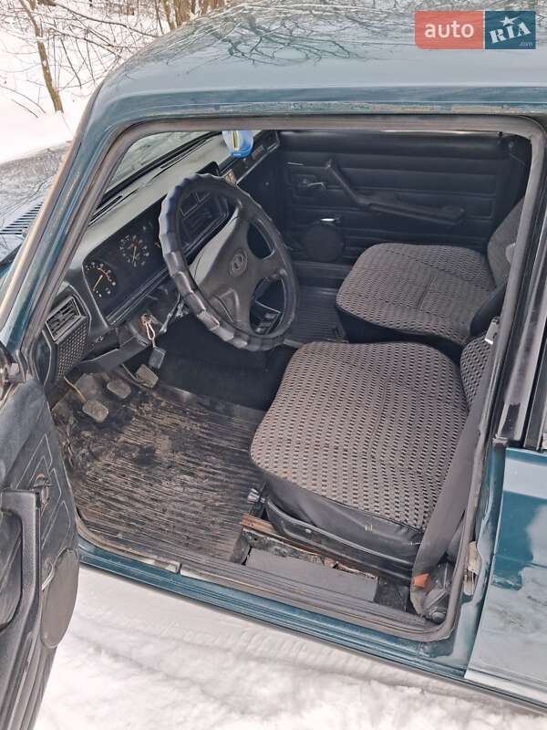 Седан ВАЗ / Lada 2107 1999 в Запорожье фото 5 Седан ВАЗ / Lada 2107 1999 в Запорожье