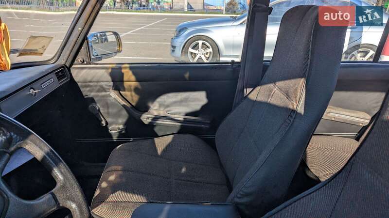 Седан ВАЗ / Lada 2107 2000 в Одессе фото 15 Седан ВАЗ / Lada 2107 2000 в Одессе