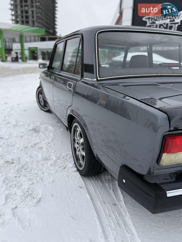 Седан ВАЗ / Lada 2107 2008 в Києві