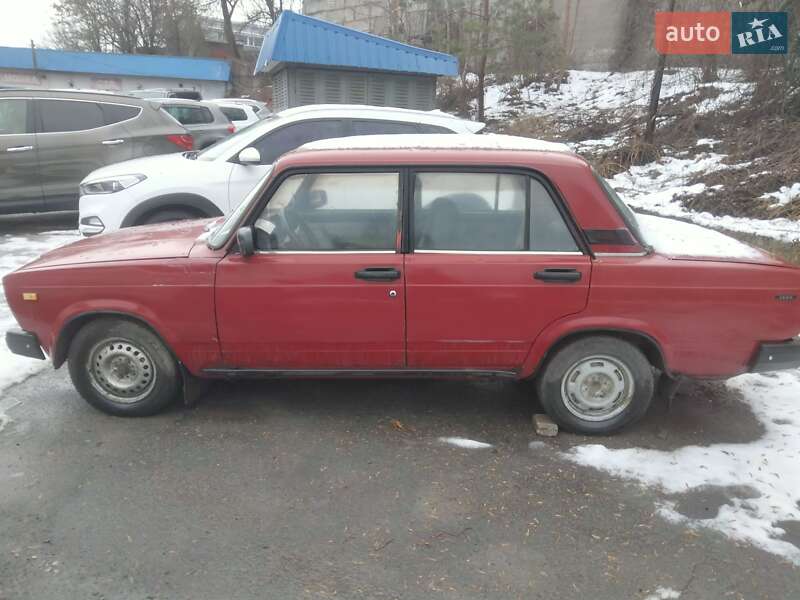 Седан ВАЗ / Lada 2107 1990 в Каменском фото 2 Седан ВАЗ / Lada 2107 1990 в Каменском