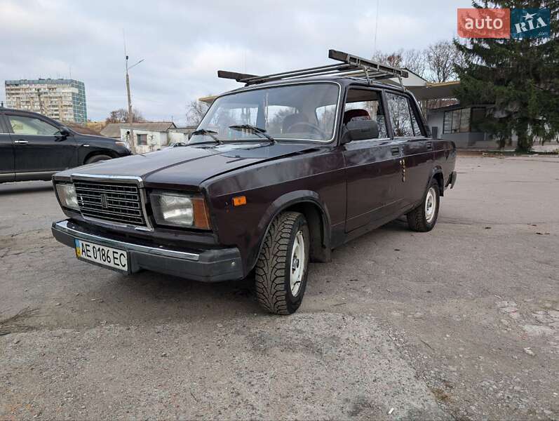 Седан ВАЗ / Lada 2107 2009 в Дніпрі