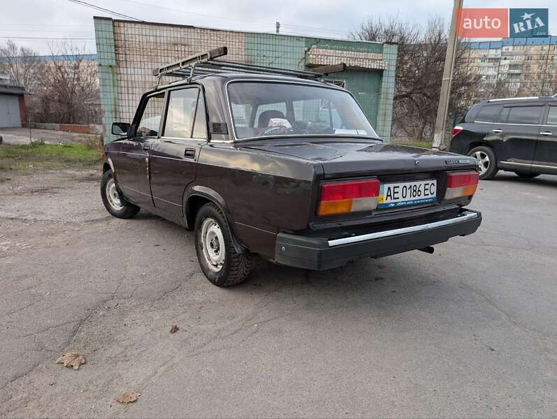 Седан ВАЗ / Lada 2107 2009 в Дніпрі
