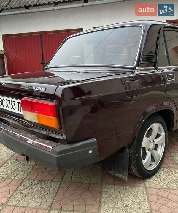 Седан ВАЗ / Lada 2107 2008 в Стрию