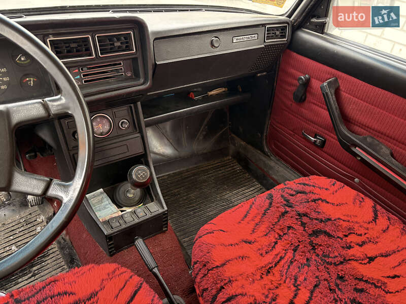 Седан ВАЗ / Lada 2107 1988 в Києві