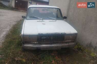 Седан ВАЗ 2107 1990 в Тернополе