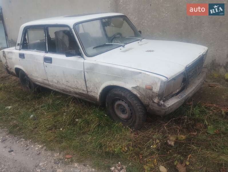 Седан ВАЗ / Lada 2107 1990 в Тернополе фото 8 Седан ВАЗ / Lada 2107 1990 в Тернополе