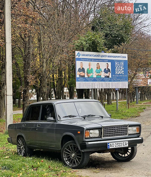 Седан ВАЗ / Lada 2107 2007 в Ужгороде фото 5 Седан ВАЗ / Lada 2107 2007 в Ужгороде
