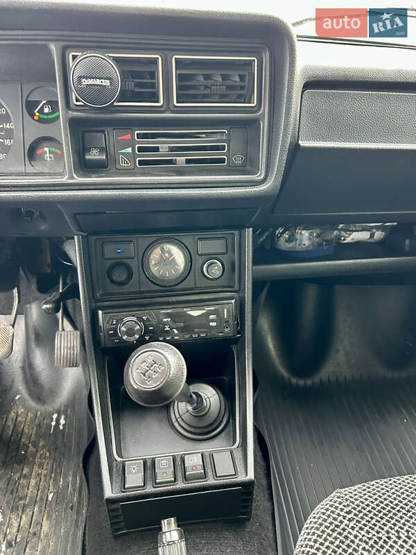 Седан ВАЗ / Lada 2107 2006 в Киеве фото 7 Седан ВАЗ / Lada 2107 2006 в Киеве