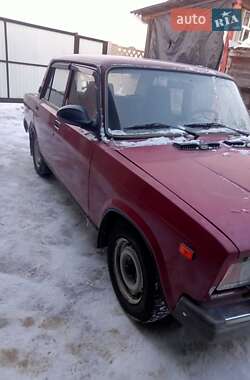 Седан ВАЗ 2107 2005 в Чернигове