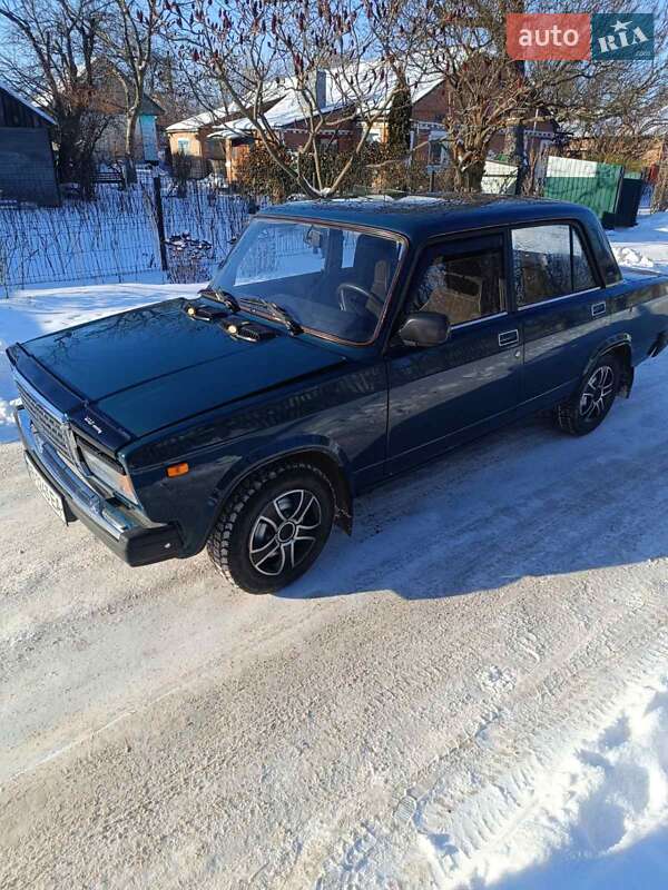 ВАЗ / Lada 2107 2004 ВАЗ / Lada 2107 2004