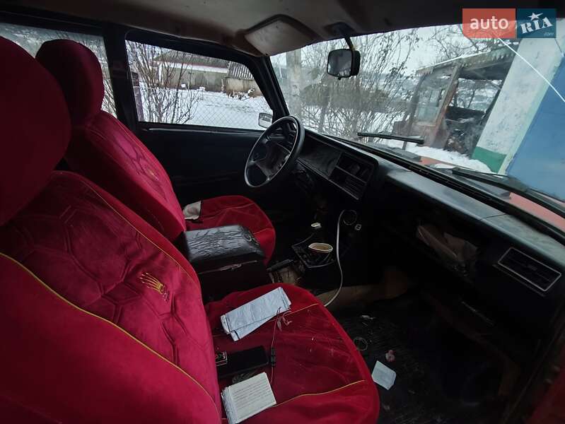 Седан ВАЗ / Lada 2107 1994 в Подільську