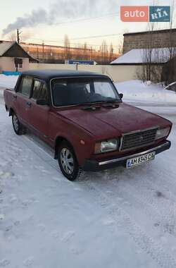 Седан ВАЗ 2107 1995 в Коростені